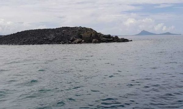 Pulau Sibarubaru, Salah Satu Daftar Pulau Indonesia Harus di Kunjungi